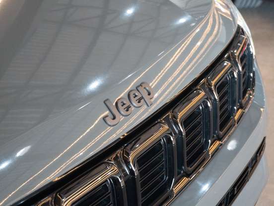 JEEP-COMPASS-2024