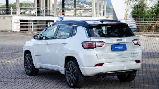 JEEP-COMPASS-2.0 HURRICANE 4 TURBO GASOLINA OVERLAND AT9 JEEP-COMPASS-2024