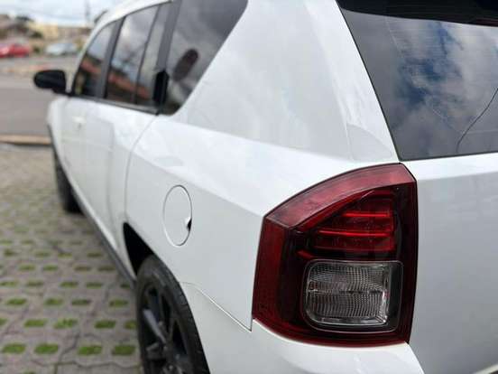 JEEP-COMPASS-2013