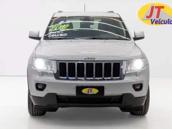 JEEP-GRAND CHEROKEE-3.6 LAREDO 4X4 V6 24V GASOLINA 4P AUTOMÁTICO JEEP-GRAND CHEROKEE-2011