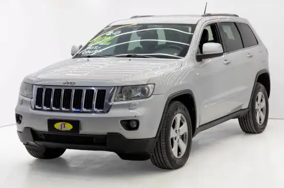 JEEP-GRAND CHEROKEE-2011
