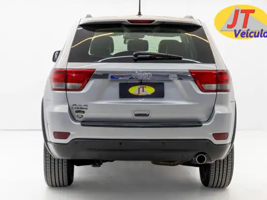 JEEP-GRAND CHEROKEE-3.6 LAREDO 4X4 V6 24V GASOLINA 4P AUTOMÁTICO JEEP-GRAND CHEROKEE-2011