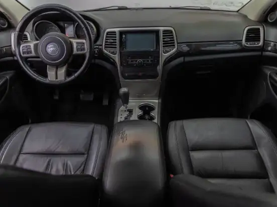 JEEP-GRAND CHEROKEE-3.6 LAREDO 4X4 V6 24V GASOLINA 4P AUTOMÁTICO JEEP-GRAND CHEROKEE-2011