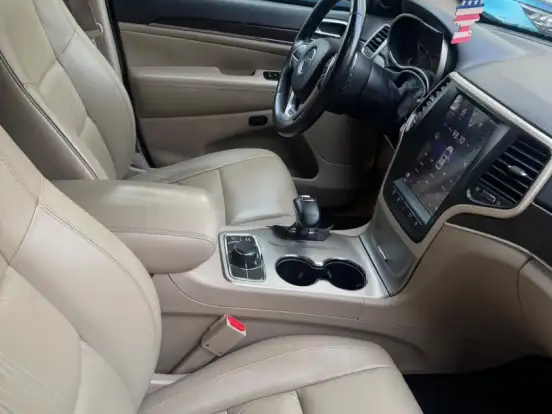 JEEP-GRAND CHEROKEE-3.6 LIMITED 4X4 V6 24V GASOLINA 4P AUTOMATICO JEEP-GRAND CHEROKEE-2015