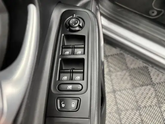 JEEP-RENEGADE-1.3 T270 TURBO FLEX LONGITUDE AT6 JEEP-RENEGADE-2023