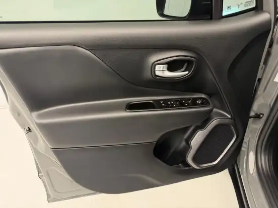 JEEP-RENEGADE-2025