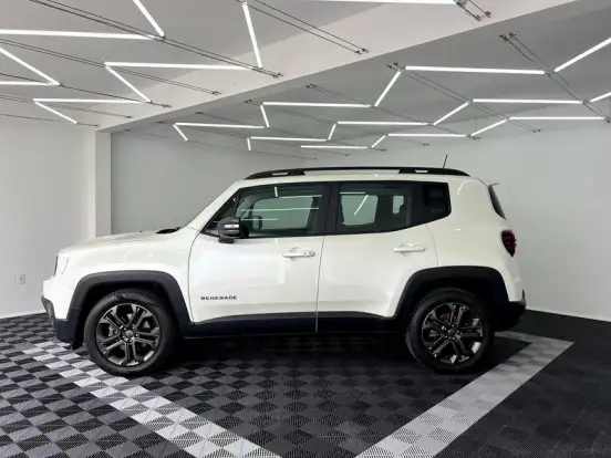 JEEP-RENEGADE-1.3 T270 TURBO FLEX NIGHT EAGLE AT6 JEEP-RENEGADE-2024