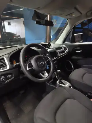JEEP-RENEGADE-2020
