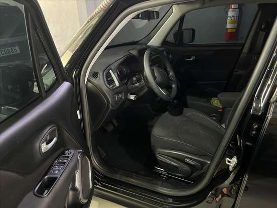 JEEP-RENEGADE-2025