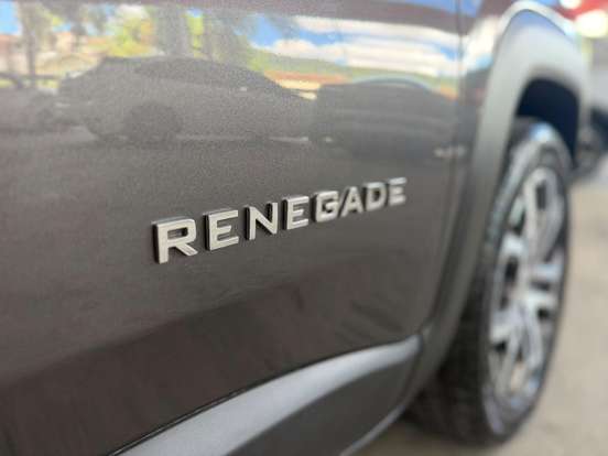 JEEP-RENEGADE-2023