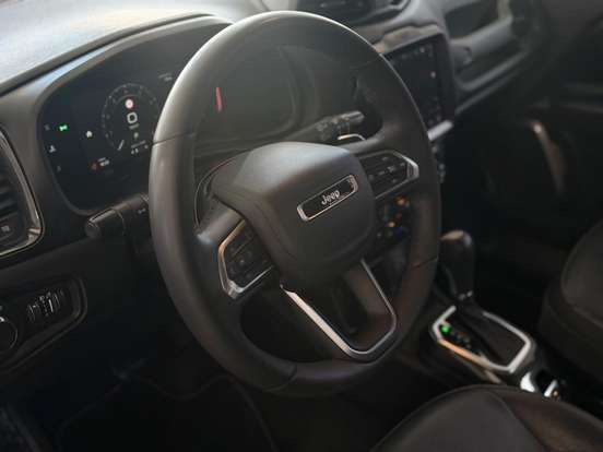 JEEP-RENEGADE-2023
