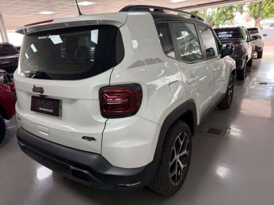 JEEP-RENEGADE-1.3 T270 TURBO FLEX SAHARA AT6 JEEP-RENEGADE-2024