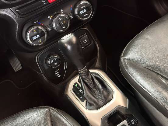 JEEP-RENEGADE-2.0 16V TURBO DIESEL LONGITUDE 4P 4X4 AUTOMÁTICO JEEP-RENEGADE-2018