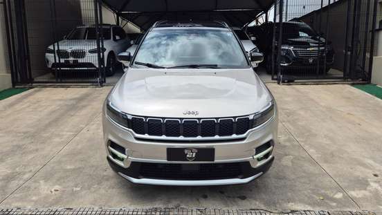 JEEP-COMMANDER-2023