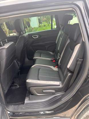 JEEP-COMMANDER-2026