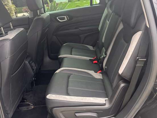 JEEP-COMMANDER-1.3 T270 TURBO FLEX LIMITED AT6 JEEP-COMMANDER-2026