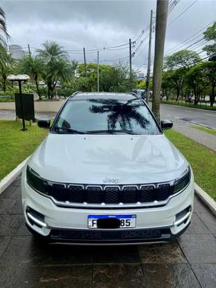 JEEP-COMMANDER-2022