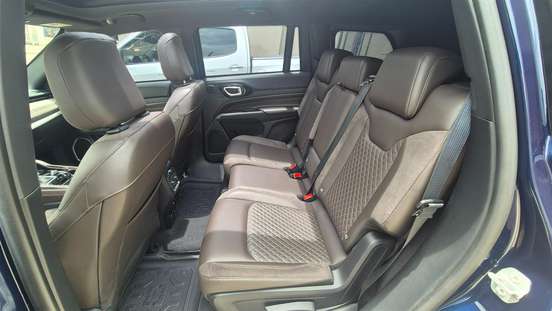 JEEP-COMMANDER-2022
