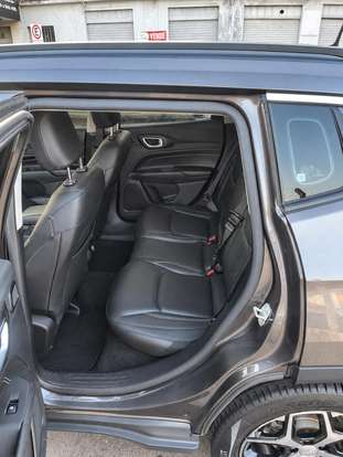 JEEP-COMPASS-2024