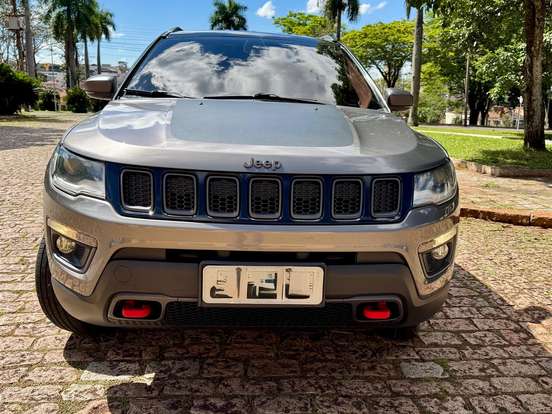 JEEP-COMPASS-2.0 16V DIESEL TRAILHAWK 4X4 AUTOMÁTICO JEEP-COMPASS-2017