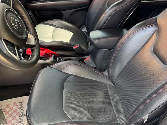 JEEP-COMPASS-2.0 16V DIESEL TRAILHAWK 4X4 AUTOMÁTICO JEEP-COMPASS-2017