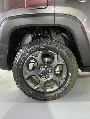 JEEP-RENEGADE-2025