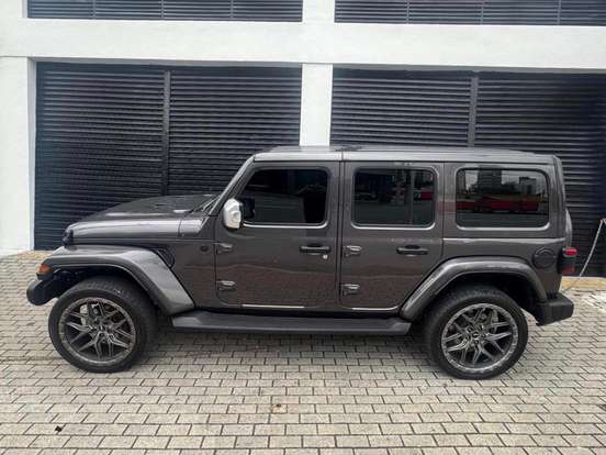 JEEP-WRANGLER-2.0 TURBO GASOLINA UNLIMITED SAHARA 4P 4X4 AT8 JEEP-WRANGLER-2019