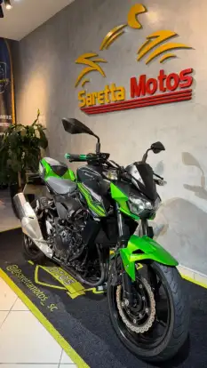 KAWASAKI-Z400-2021