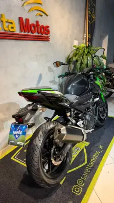 KAWASAKI-Z400-2021