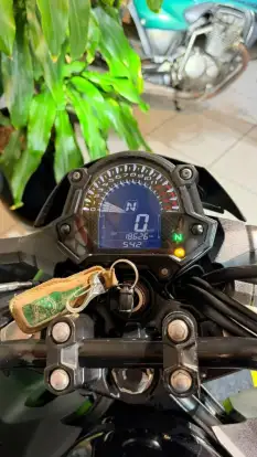 KAWASAKI-Z400-2021