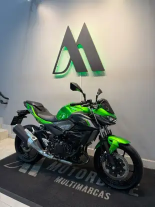 KAWASAKI-Z500-2025