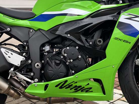 KAWASAKI-NINJA ZX-6R-2026