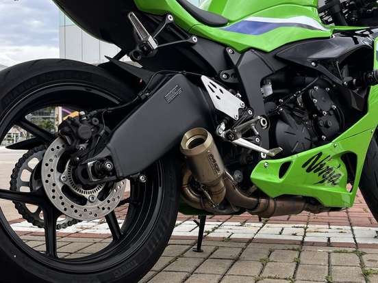 KAWASAKI-NINJA ZX-6R-2026