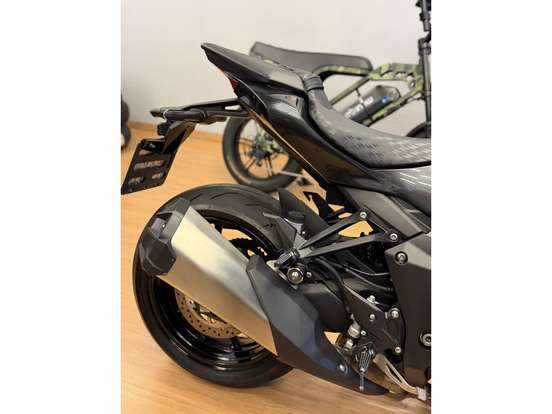 KAWASAKI-Z1100 KAWASAKI-Z1100-2026