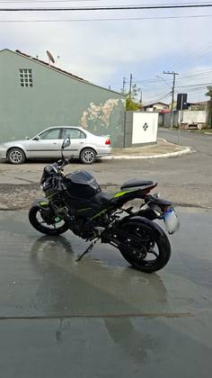 KAWASAKI Z400 