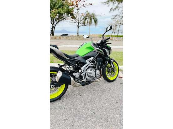 KAWASAKI-Z900-2020