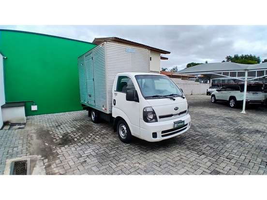 KIA-BONGO-2021