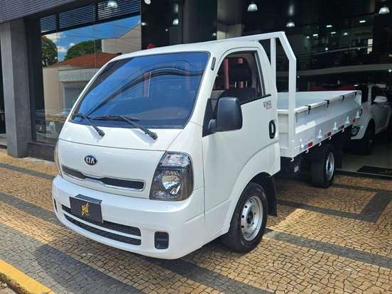 KIA-BONGO-2019