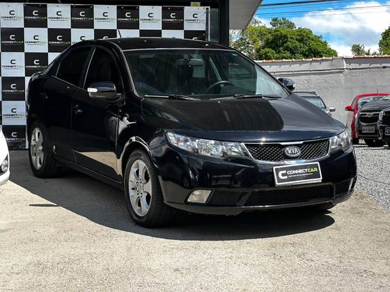 KIA CERATO 1.6 E.222 SEDAN 16V GASOLINA 4P AUTOMÁTICO