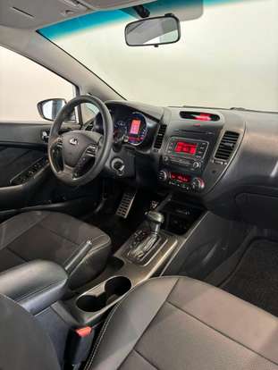 KIA-CERATO-1.6 SX 16V FLEX 4P AUTOMÁTICO KIA-CERATO-2013