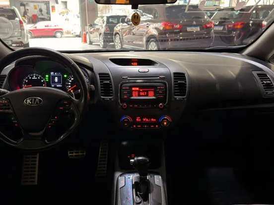 KIA-CERATO-1.6 SX 16V FLEX 4P AUTOMÁTICO KIA-CERATO-2018