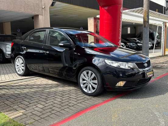 KIA-CERATO-1.6 SX 16V FLEX 4P AUTOMÁTICO KIA-CERATO-2010