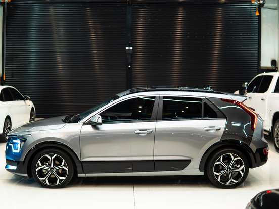 KIA-NIRO-2023