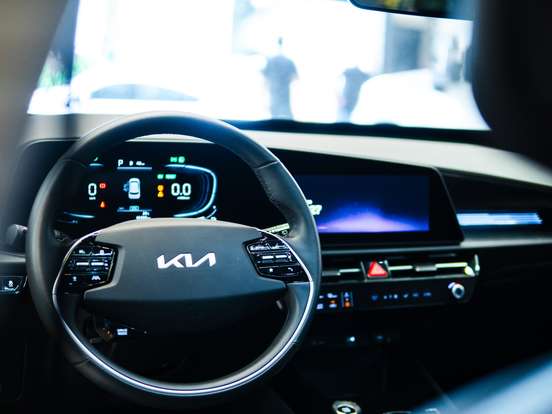KIA-NIRO-2023