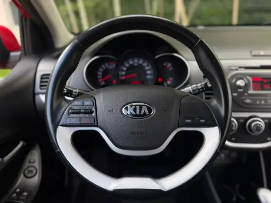 KIA-PICANTO-1.0 EX 12V FLEX 4P AUTOMÁTICO KIA-PICANTO-2016