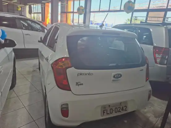 KIA-PICANTO-2013