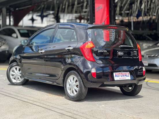 KIA-PICANTO-2014