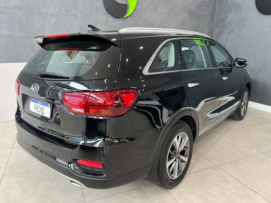 KIA-SORENTO-2018