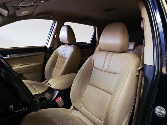 KIA-SORENTO-2.4 16V GASOLINA EX AUTOMÁTICO KIA-SORENTO-2013