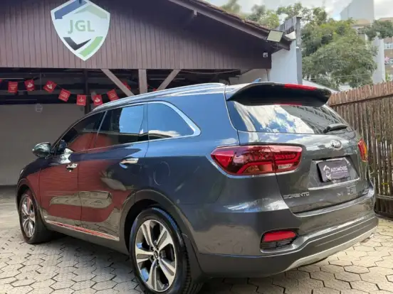 KIA-SORENTO-3.5 V6 GASOLINA EX 7L AWD AUTOMATICO KIA-SORENTO-2018